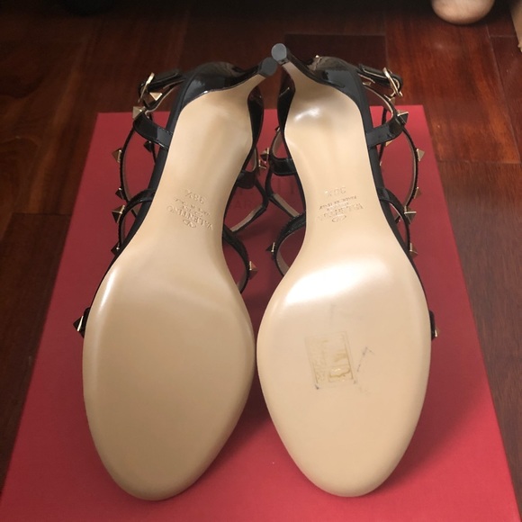 Valentino Patent Leather Rockstud Sandal Pumps 8.5 - Picture 5 of 6